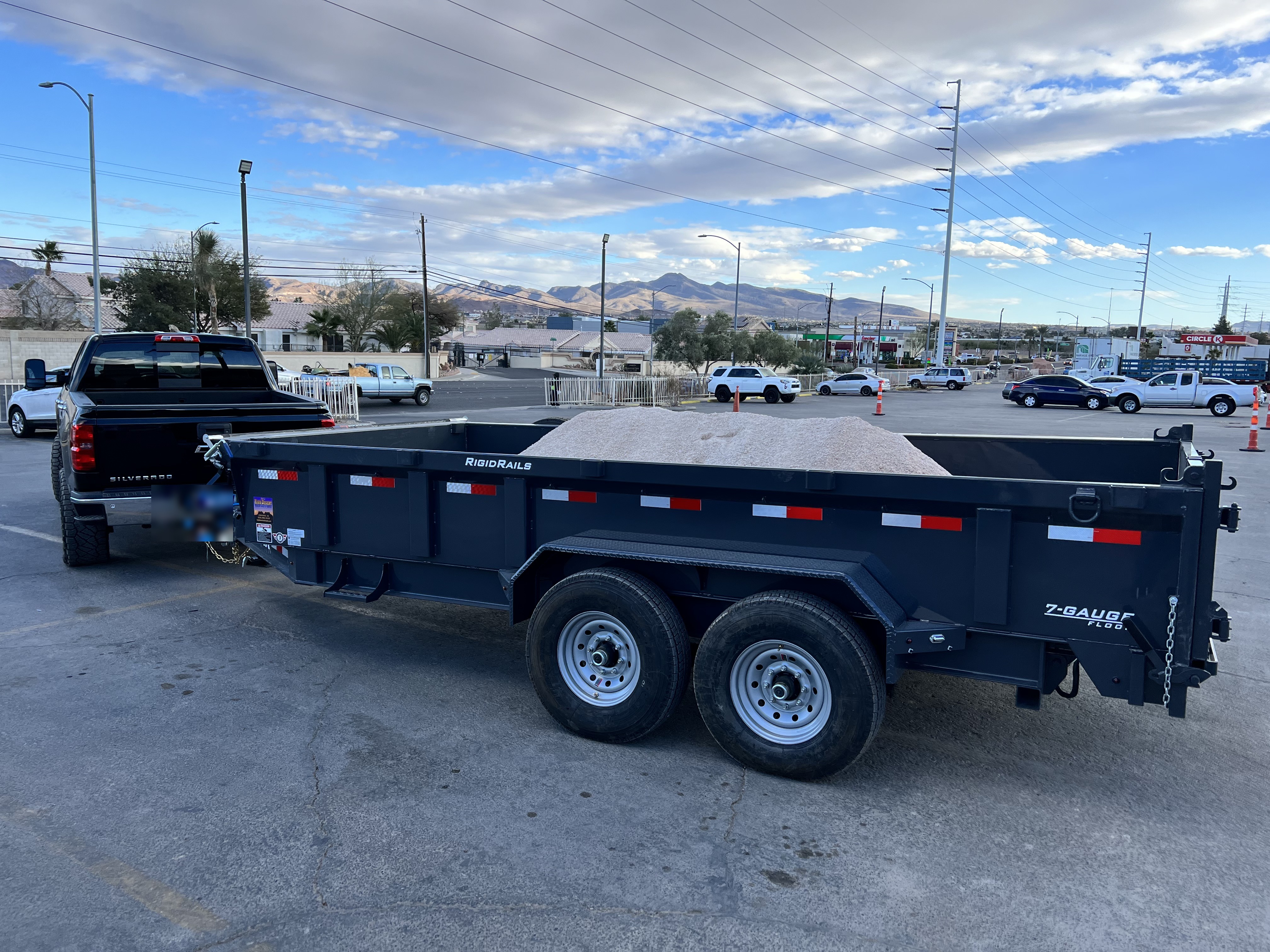 16 ft Hydraulic Dump Trailer loaded with gravel Las Vegas